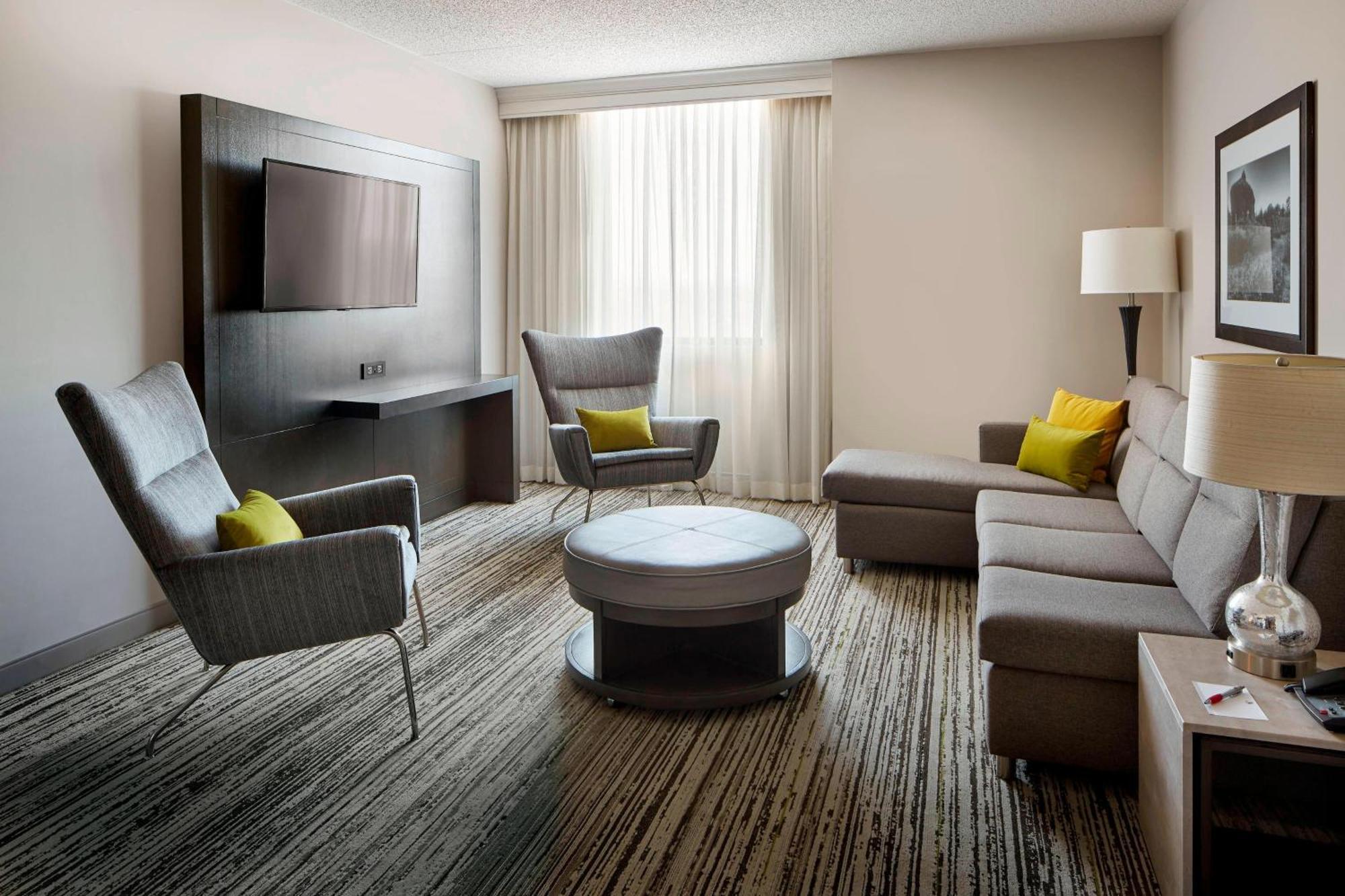 Hotel Marriott Hartford/Windsor Airport Esterno foto