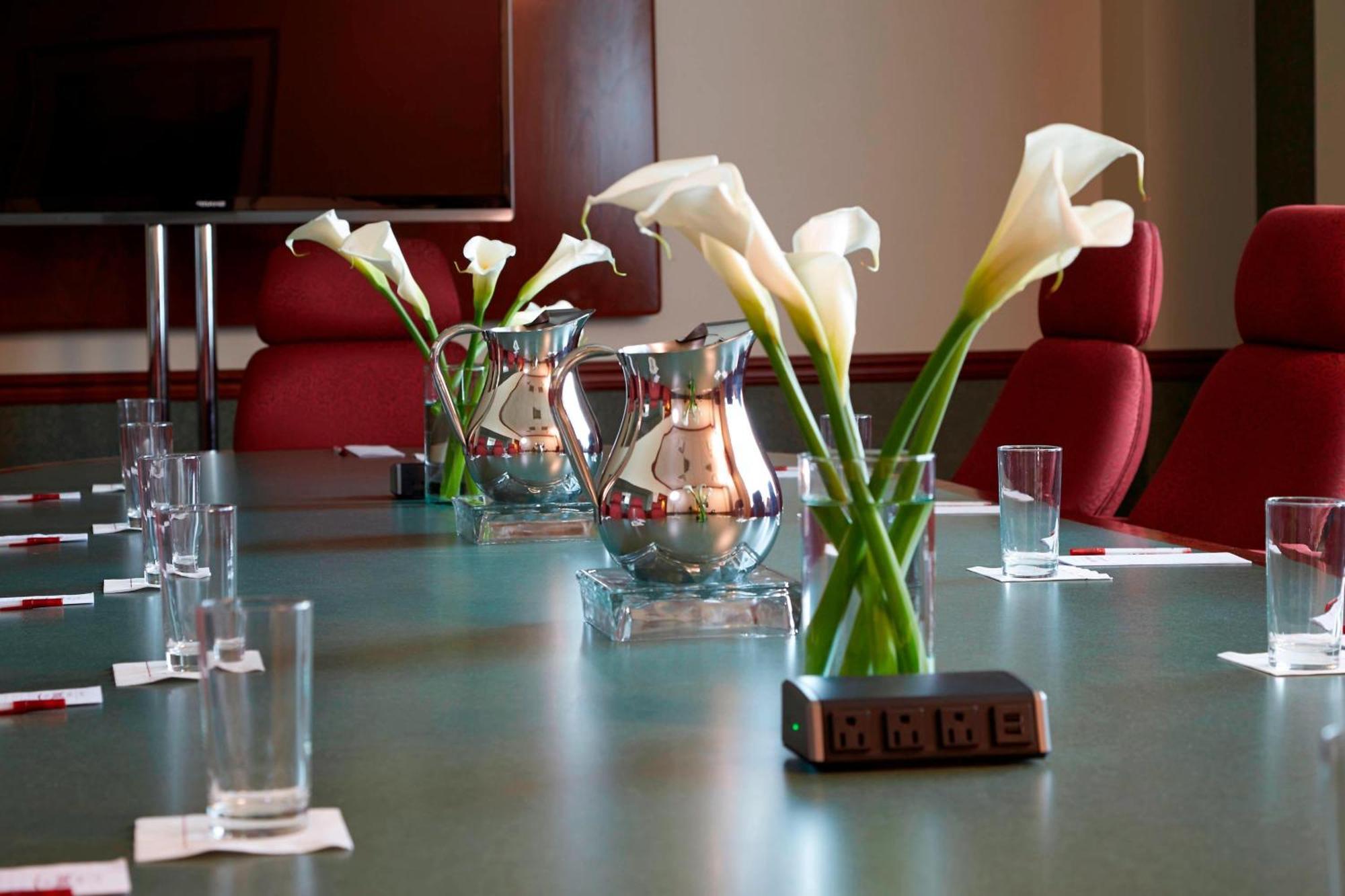 Hotel Marriott Hartford/Windsor Airport Esterno foto
