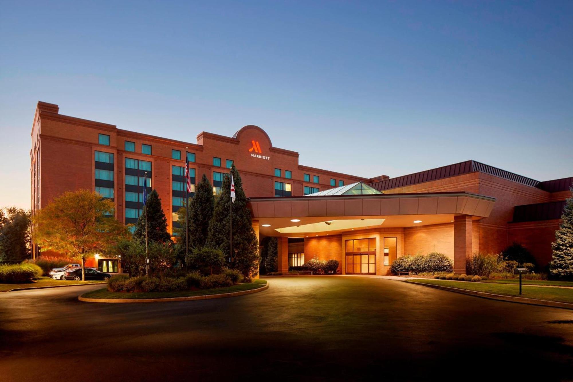 Hotel Marriott Hartford/Windsor Airport Esterno foto