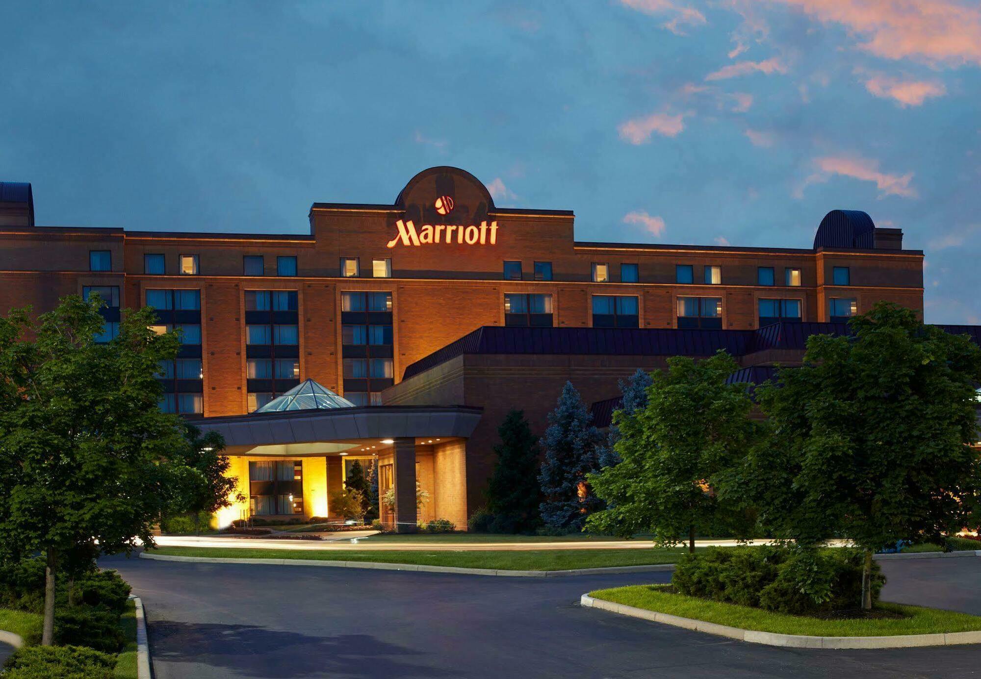 Marriott Hartford/Windsor Airport Hotel Esterno foto
